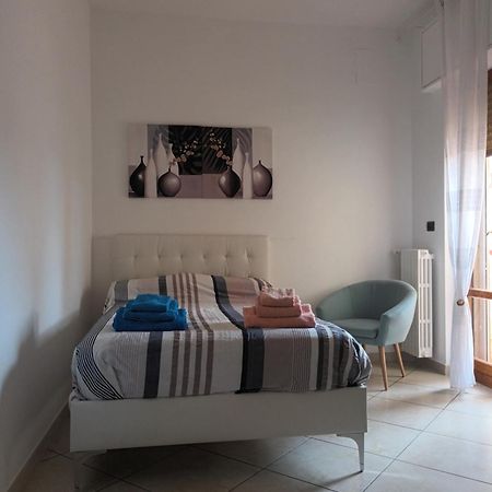 Casa Lidia Apartment Bari Bagian luar foto