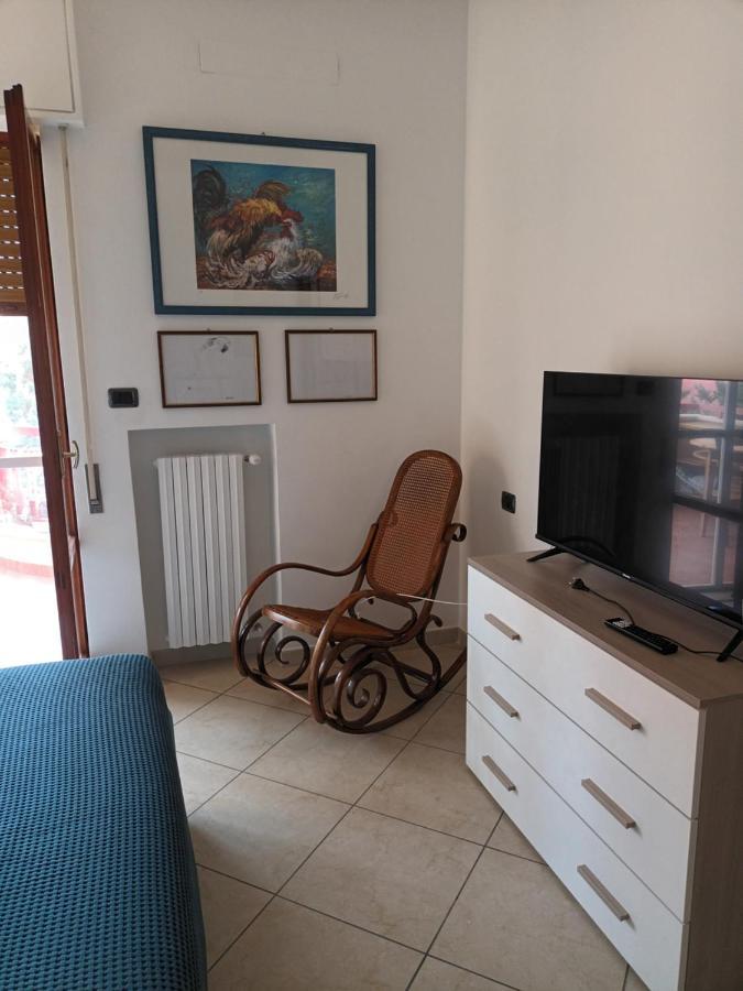 Casa Lidia Apartment Bari Bagian luar foto